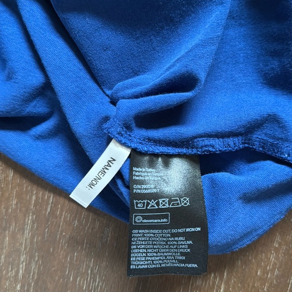 Two (2) Size 6 H&M Lego Ninjago Movie Tee and size 6-8 PJ Masks tee - Picture 11 of 12